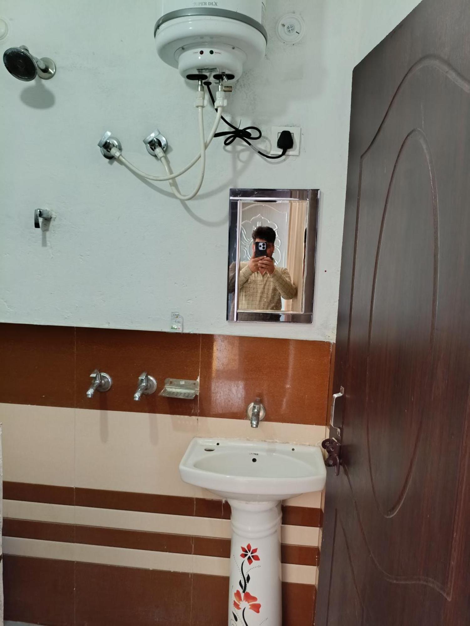 Mayur Homestay Ukhimath Εξωτερικό φωτογραφία