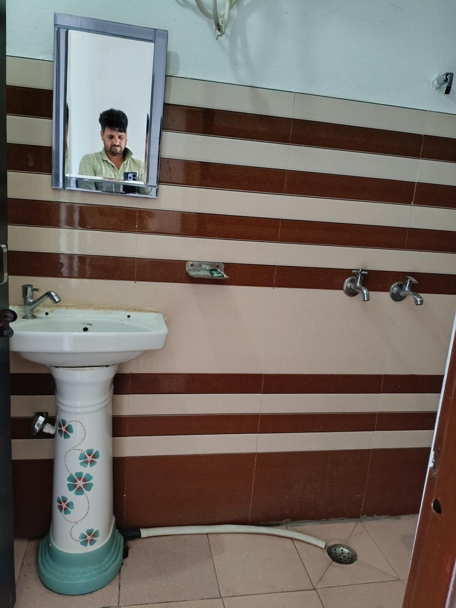 Mayur Homestay Ukhimath Εξωτερικό φωτογραφία